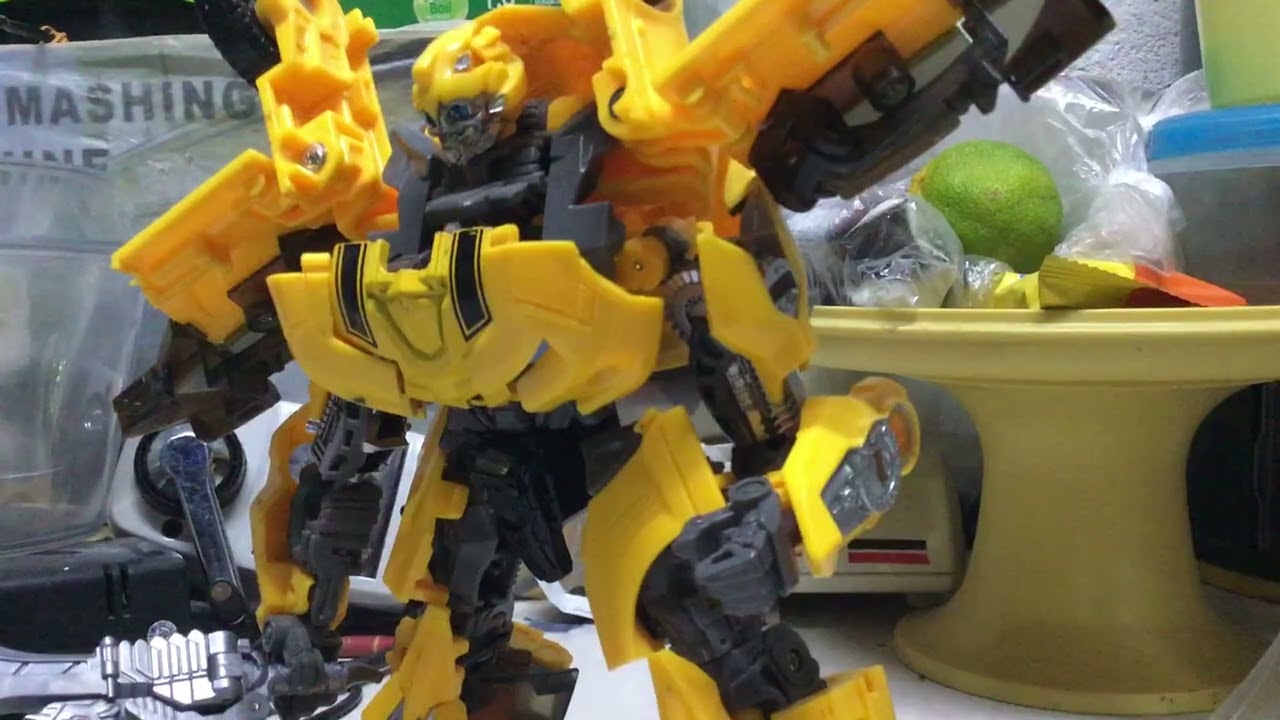 Bubble bee vs Megatron