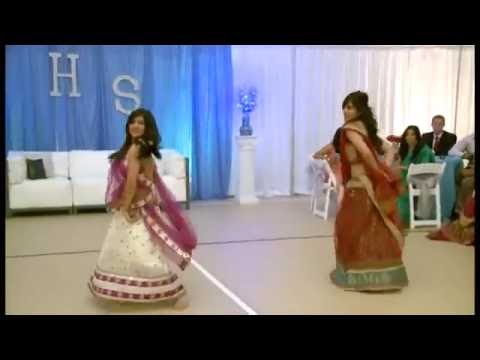 2016-best-bollywood-indian-wedding-dance-performance-by-kids-prem-ratan-dhan-payo,-cham-cham-youtu