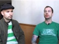 Capture de la vidéo Millencolin Interview - Nikola Sarcevic And Mathias Farm (Part 1)