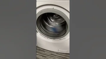 Zanussi ZWF16070W1 Washing Machine Unbalanced Service Mode Door Open Spin Very Old Video 