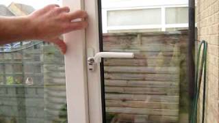 GB 2402965  Security locks for windows and doors