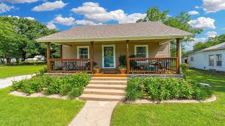 NEW LISTING: 321 E Harvey Ave Wellington KS 67152 NEW LISTING: 321 E Harvey Ave Wellington KS 67152
