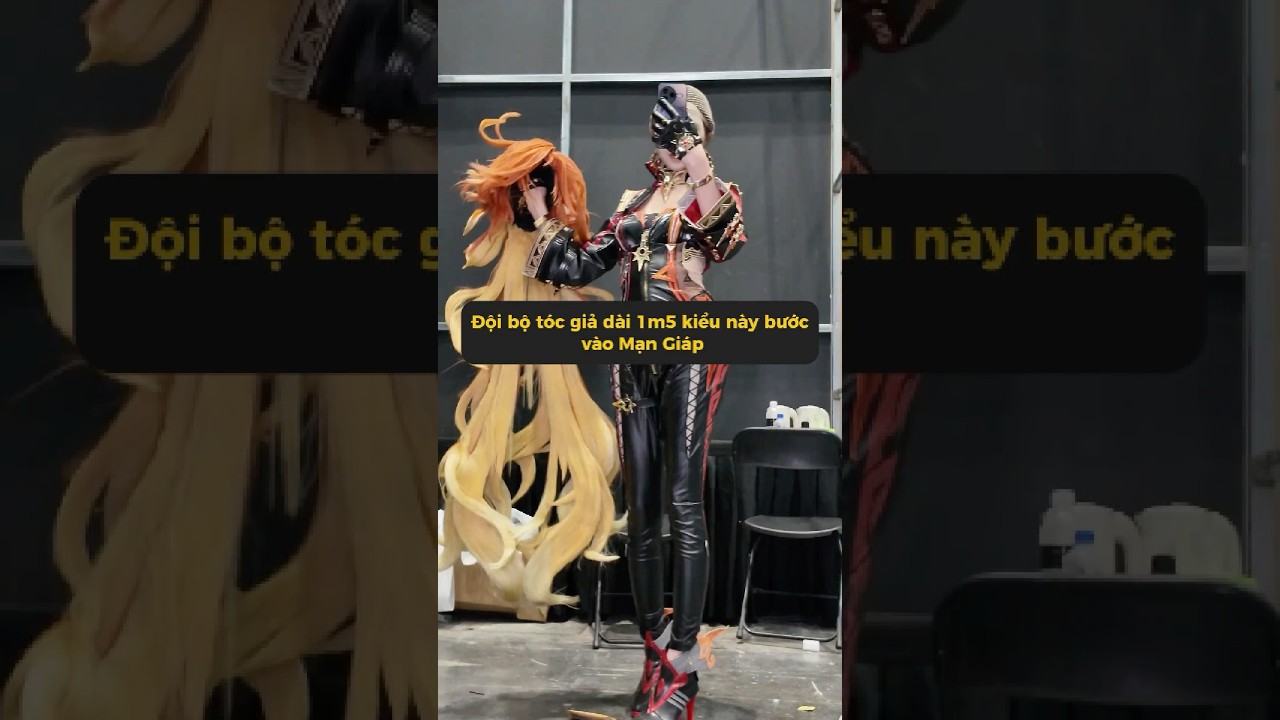 Khi tôi mang bộ tóc giả phản trọng lực dài 1m5 đi hội chợ truyện tranh #meowcosplay #shorts