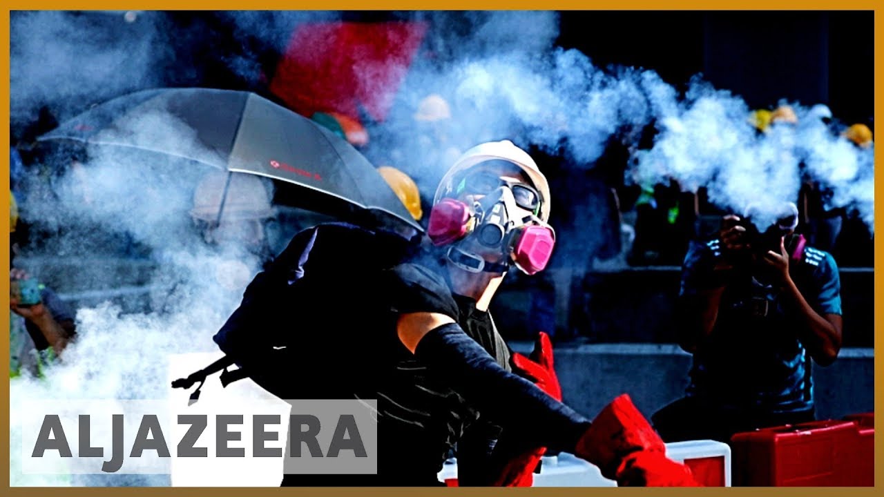 احتجاجات هونغ كونغ: إطلاق الغاز المسيل للدموع على المتظاهرين