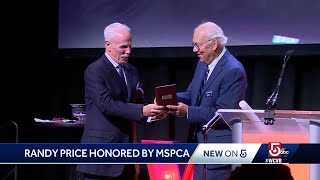 Eyeopener Anchor Randy Price honored for work with MSPCA