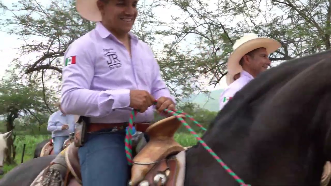 GRAN CABALGATA EN SAN BUENA AVENTURA JALISCO