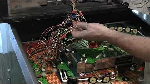 Gottlieb Haunted House Pinball - Part 4 - Progress Update - Major Wiring Problems - PinballHelp.com