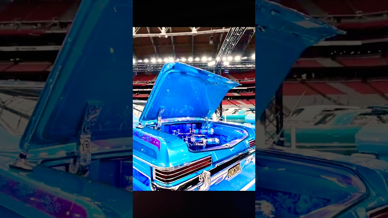 Супершоу журнала Arizona’s Lowrider Magazine. 