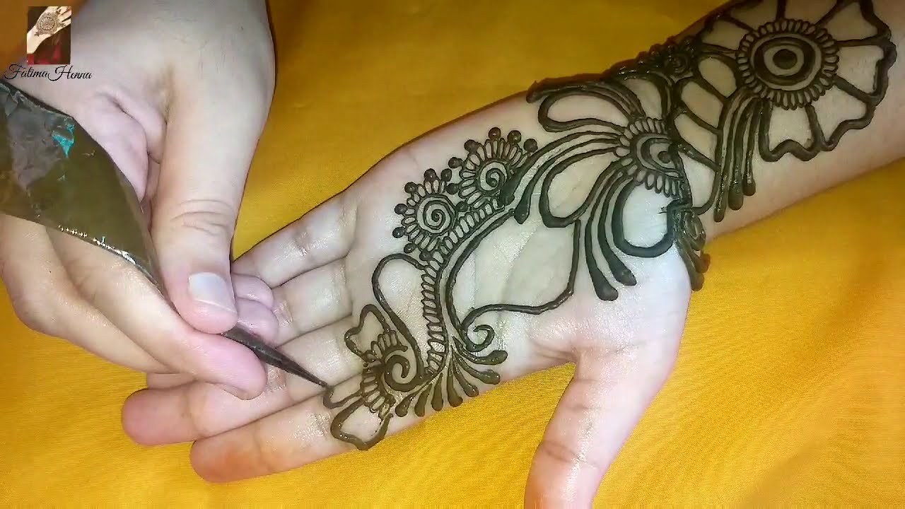 Incredible Compilation of Over 999+ Easy and Beautiful Mehndi Designs ...