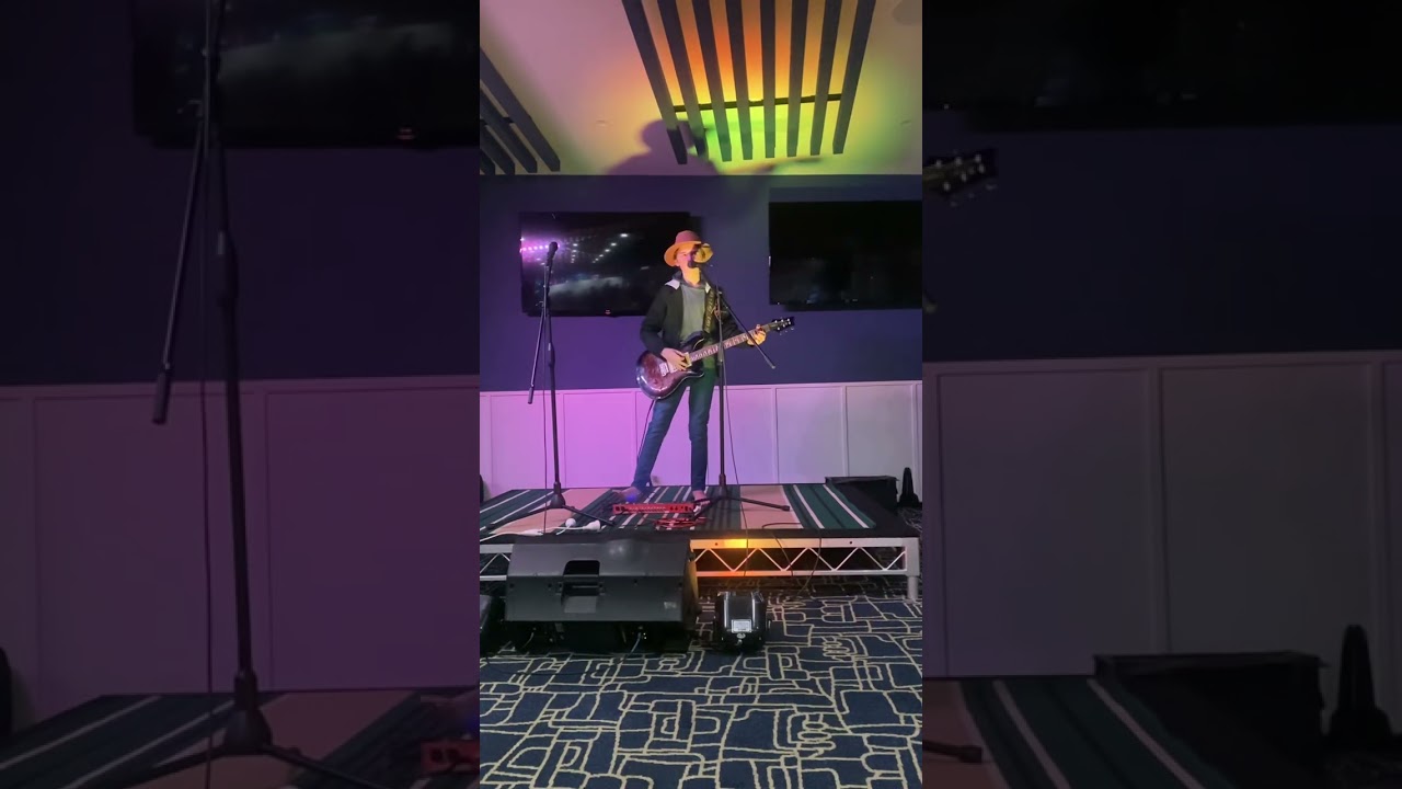 Iris, feature act at Maroochydore Surf club