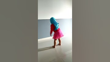 Entah apa yang merasukimu lucu