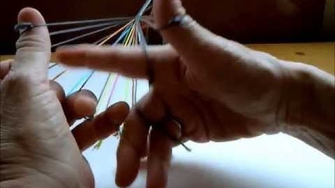 Color linking, 13-loop flat braid