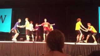 VO3E Dancing with the sections
