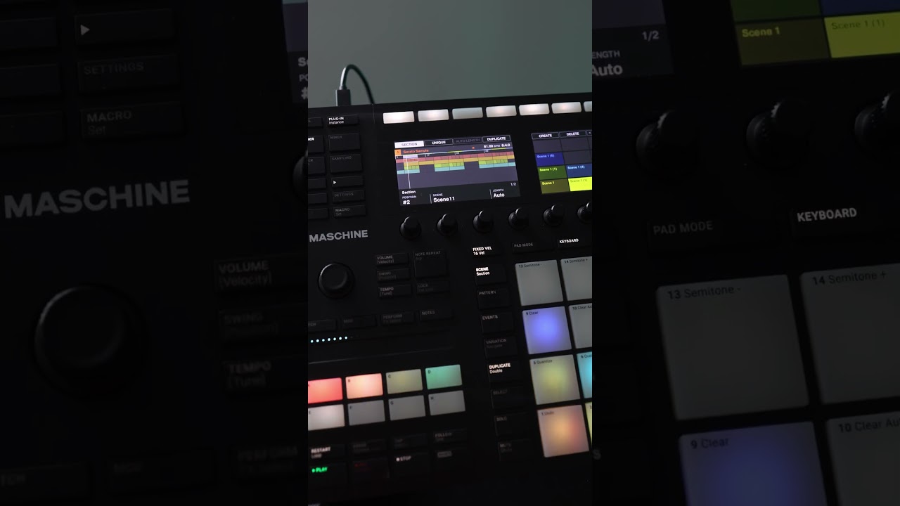 Sample beats on a Snowy Day! #beatmaker #maschine #nativeinstruments