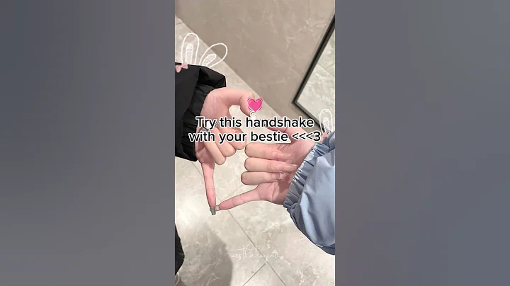 Try this cool handshake with ur friend/bestie🧡✨🙌 #handshake#bestfriend#goals #relatable#girls#bestie