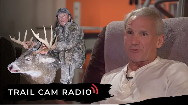 John Eberhart -  Hunting Public Land Pressured Buc...
