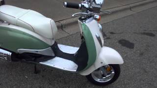 Grand-Rapids-Scooter-Amore-50-Znen-Memorial-Day-Sale