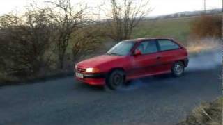 Astra 1.6 8V Burnout 2