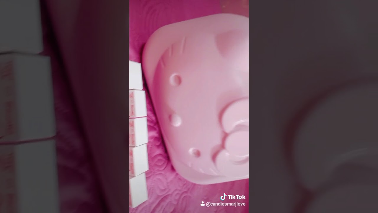 My Happy skin x Hello kitty Nail polish