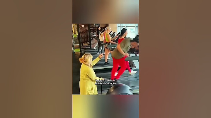 The lady taught the rude man a lesson!!