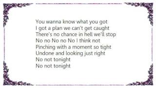 Cute Is What We Aim For - Finger Twist  Split Lyrics