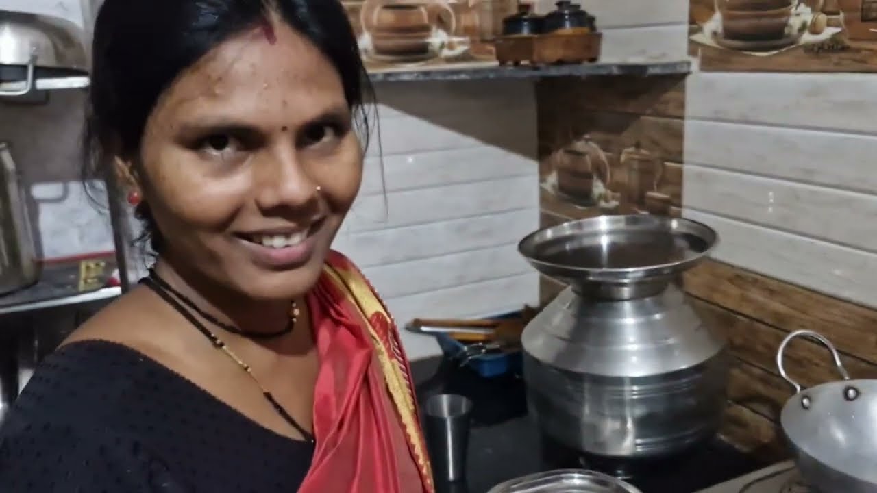 या मंडळी जेवायला 😊 बाळंतीणीसाठी खसखस आणि खोबऱ्याची भाजी कशी करतात पहा. #sonuchimummy 