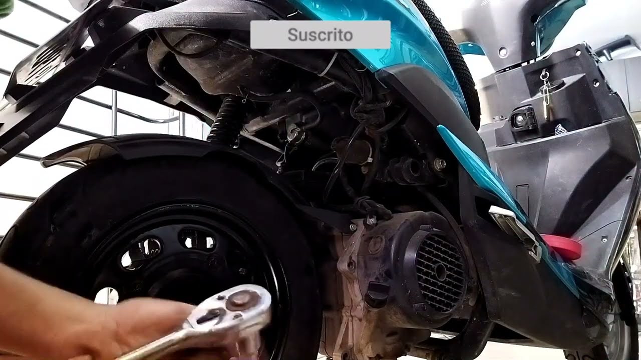 Como HACER cambio de BALATAS TRASERAS para motonetas con freno TAMBOR