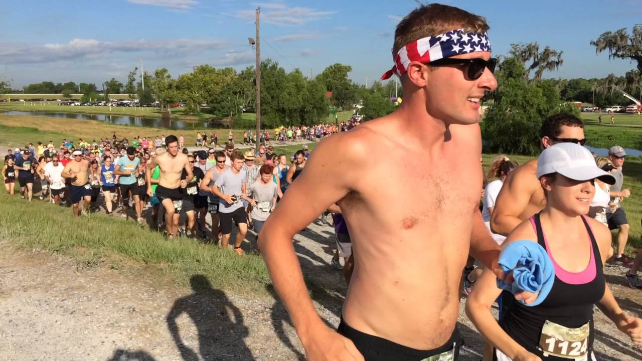 New Orleans Track Club: Spillway Classic Trail Run 2016 Start - YouTube