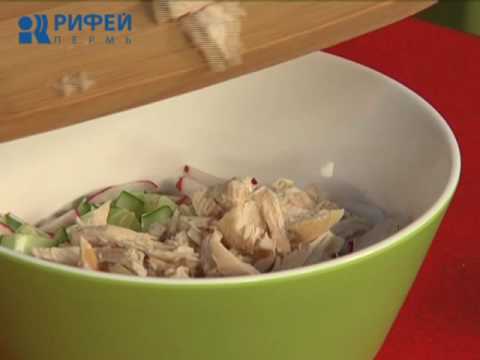 Как приготовить холодный суп с йогуртом, помидорами и базиликом