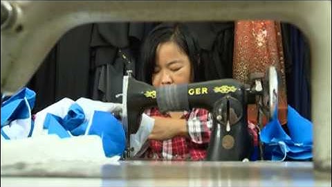 LLDLR so 174   Người phụ nữ nặng lòng với người khuyết tật ok