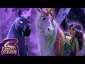 AMAZING UNICORN RESCUE! Using Unicorn Magic! 😱 | Unicorn Academy | Cartoons for Kids