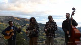 Kitchen Dwellers - Mountain chords