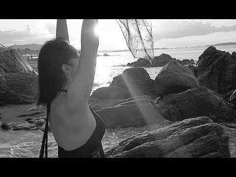 POETS OF MOVE | Dance film: Wave in Me (Nick Cave & The Bad Seeds - Mermaids)