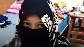 Suara Merdu Di Balik Jilbab Hitam