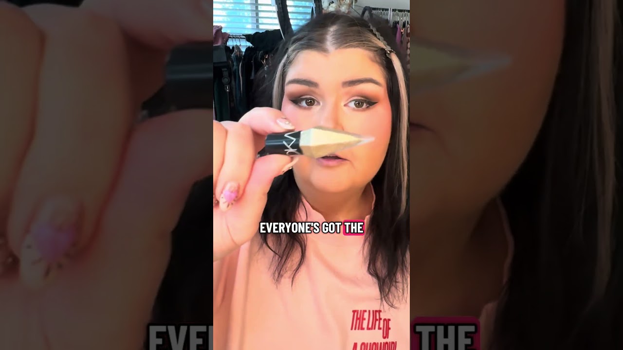 Урок макияжа с золотой блестящей подводкой для глаз ✨