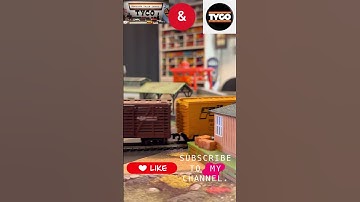 Tyco Trains - Going Through Tycoscene Town 🏠
