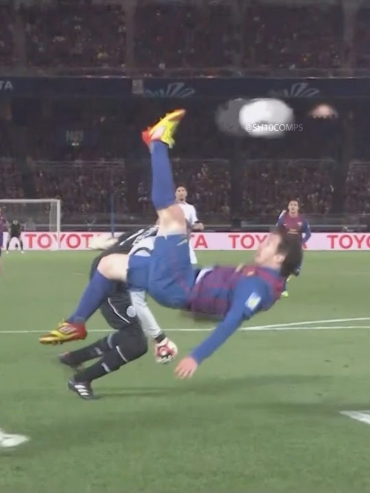 Messi's Escape Plays 🤯