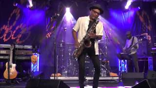 Video thumbnail of "Big Ol' Shoes - Kirk Whalum at 2. Algarve Smooth Jazz Festival (2017)"