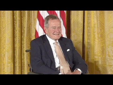 Βίντεο: Μπάρμπαρα Μπους