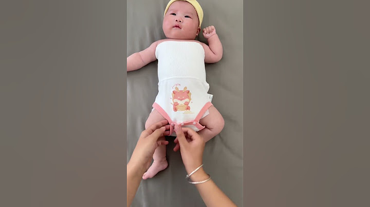I got a little cotton jacket on April 10th. #Newborns are prone to spitting up and always leak