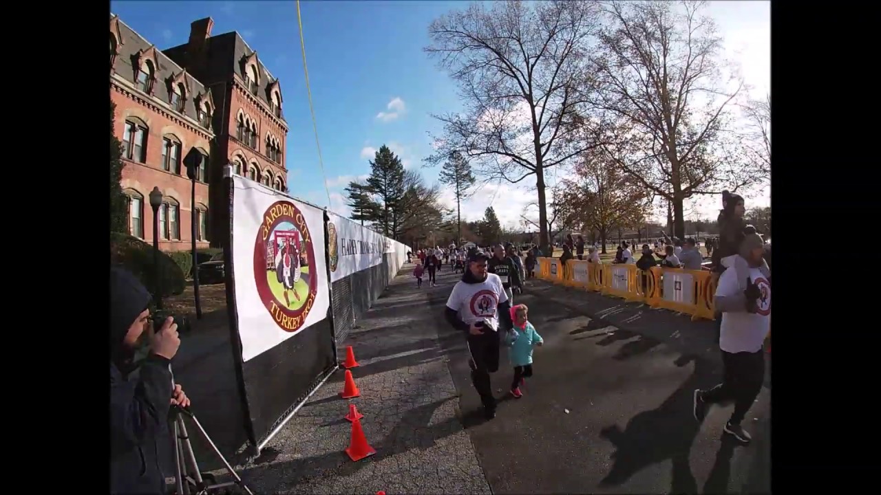 Garden City Turkey Trot Fun Run Youtube