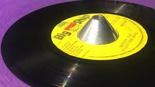 STUDIO ONE BAND ~ Border Dub (FREDDIE MCGREGOR ~ Across The