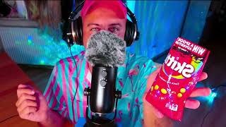 ASMR Jem Skittles. Mlaskanie, szept, ploteczki. Relaksujące.