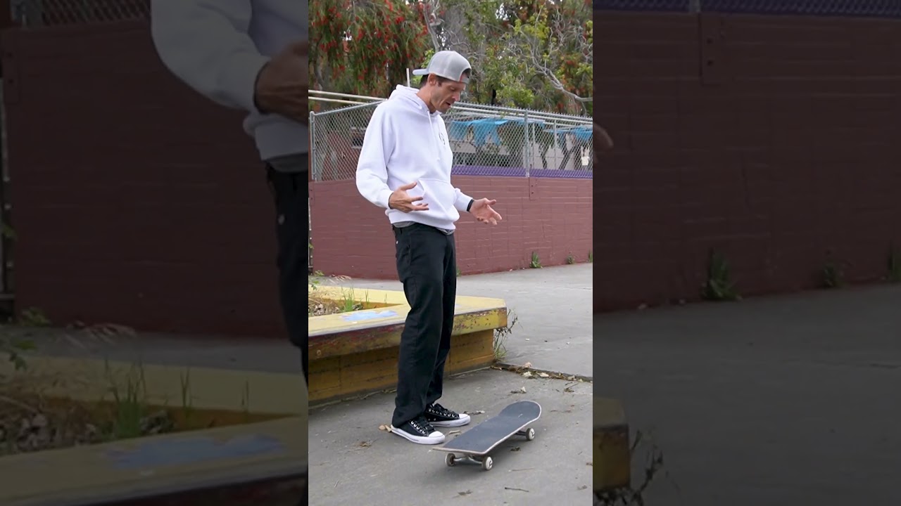 Как будто он подъезжает к Эль Торо