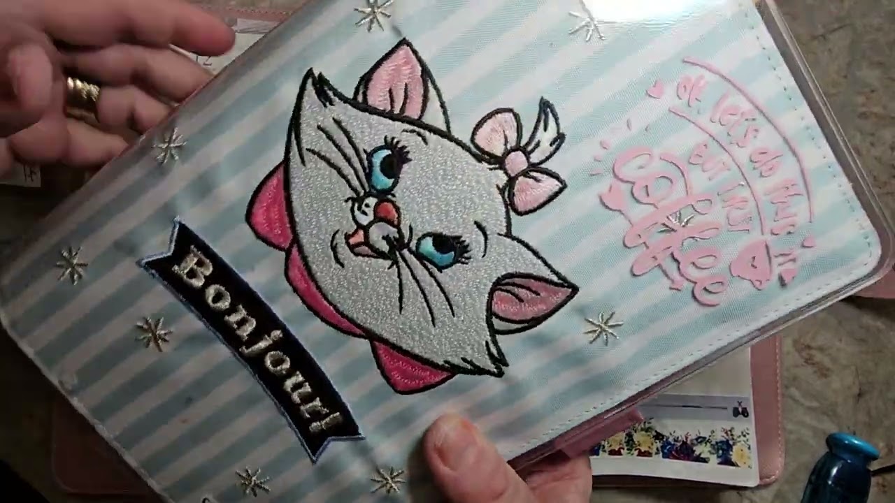 Setting up December 2023 in my 2024 Sterling Ink Common Planner.