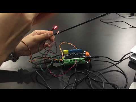 Light sensor control LEDs Hummingbird duo