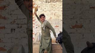 Shayar ki bezzati hogae mandi mai 🐄😂#shortsfeed #viralvideo #shorts #foryou #funny #comedy #india