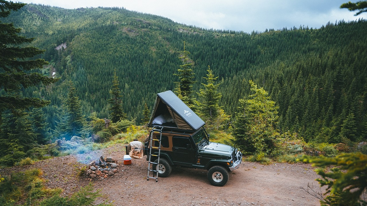 Cozy SOLO Jeep Camping at Stampede Pass, WA [4WD Adventure ASMR]
