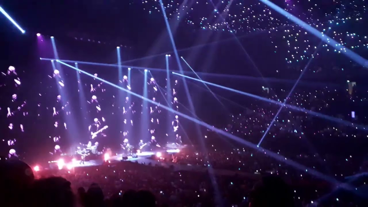 Indochine, En route vers le futur, LYON, 11 octobre 2025