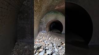 Mudlarking the Thames - Secret tunnels on the Thames #Mudlarking